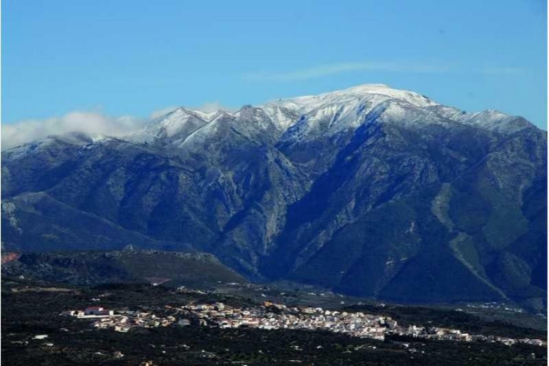 Villa De La Axarquia Periana Exteriör bild